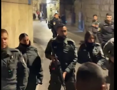 Aşırılık yanlısı Yahudiler Kudüs Ermeni Patrikliği'ne tacizde bulundu